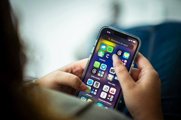 Welke smartphones zijn het beste voor kinderen en tieners?